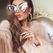 Идет набор девушек